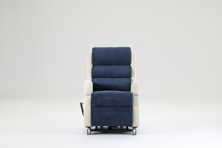 9232 Power Lift Recliner Chair